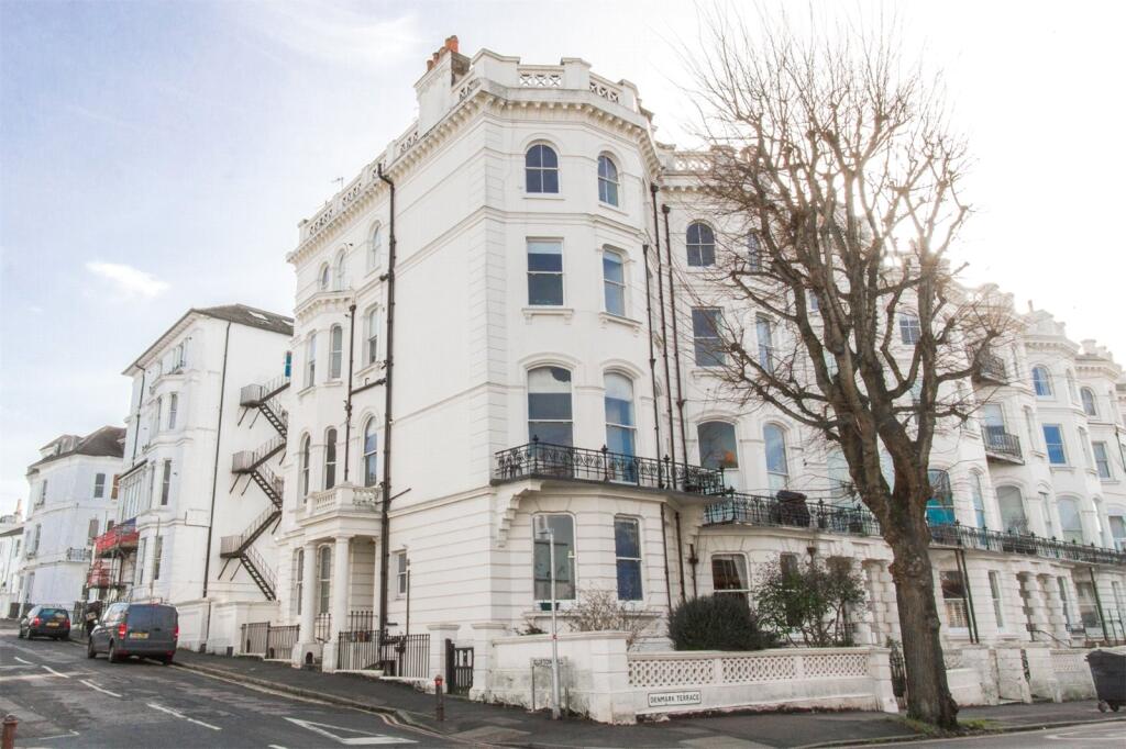 2 bed Apartment for rent in Brighton and Hove. From Q Estate Agents - Brighton