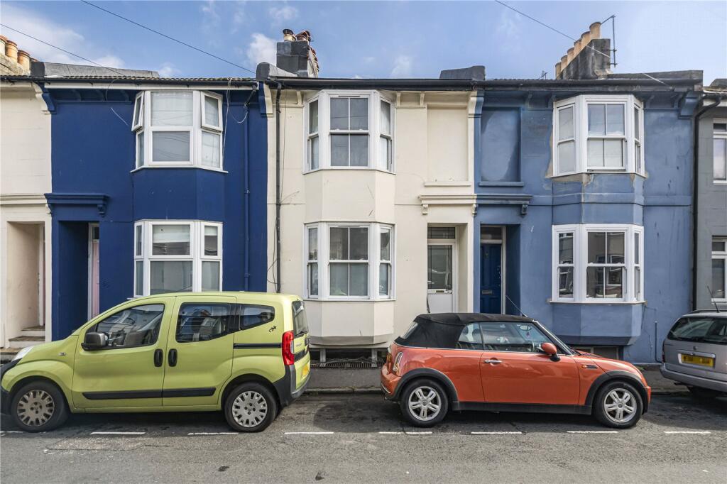 3 bed Mid Terraced House for rent in Ovingdean. From Q Estate Agents - Brighton 3 bed Mid Terraced House for rent in Ovingdean. From Q Estate Agents - Brighton