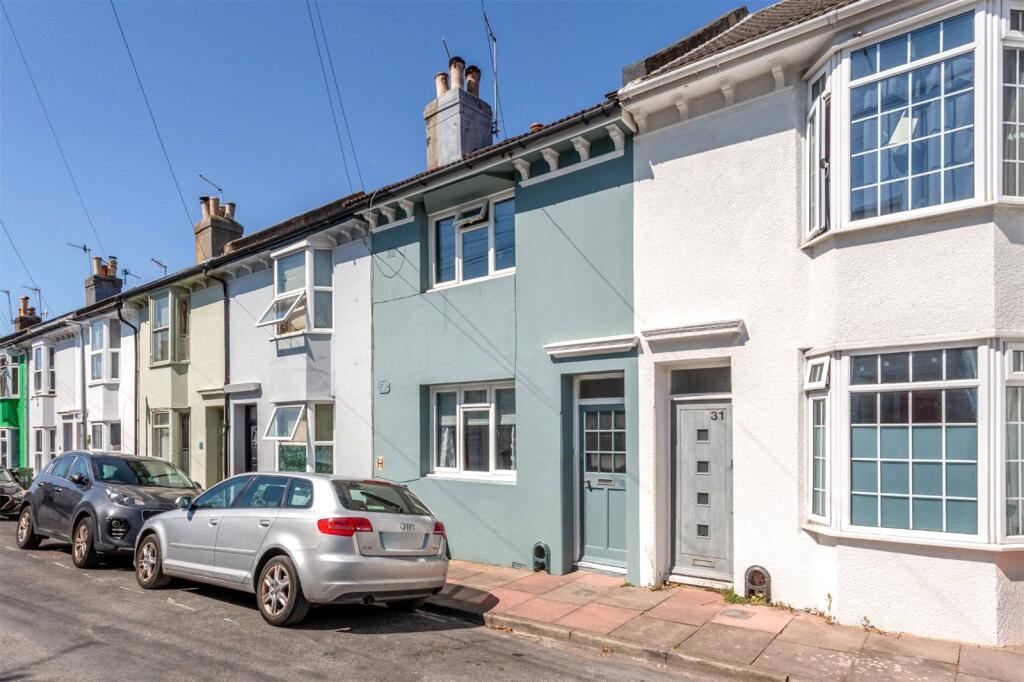 4 bed Mid Terraced House for rent in Ovingdean. From Q Estate Agents - Brighton 4 bed Mid Terraced House for rent in Ovingdean. From Q Estate Agents - Brighton