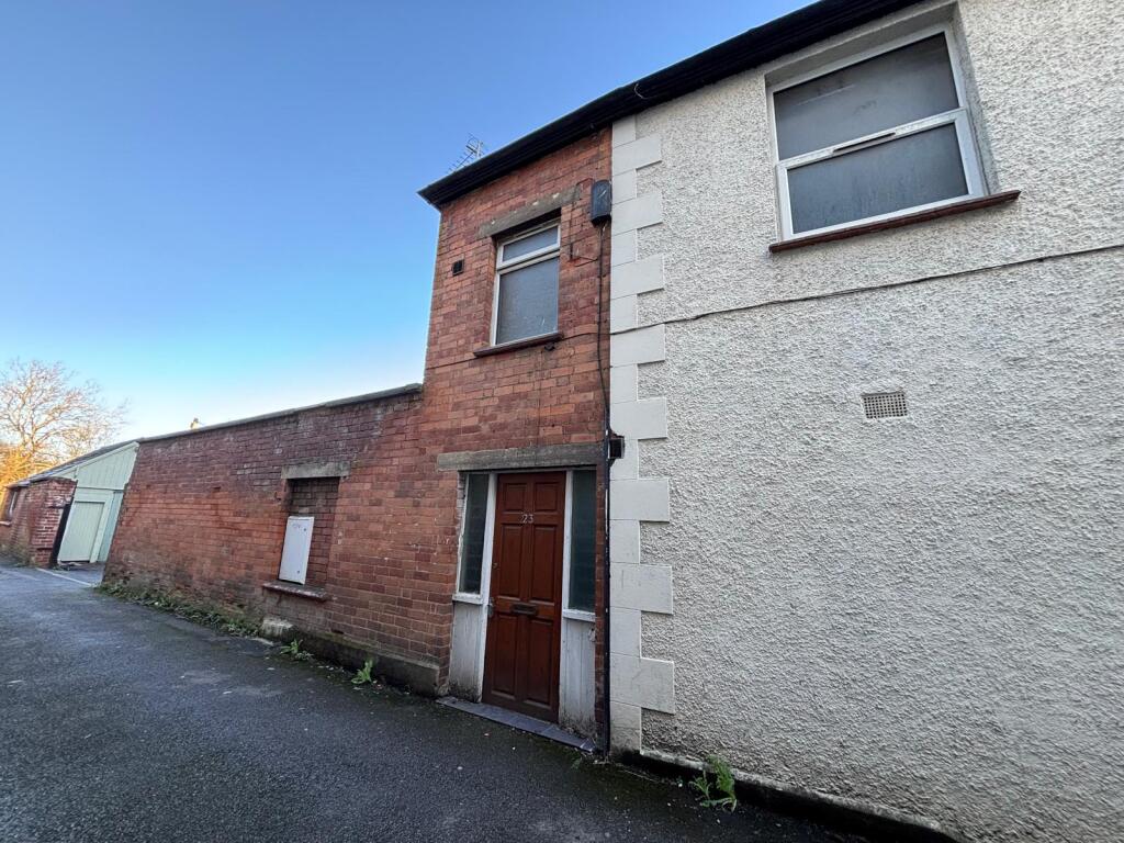 2 bed Apartment for rent in Dursley. From R A Bennett & Partners - Cheltenham