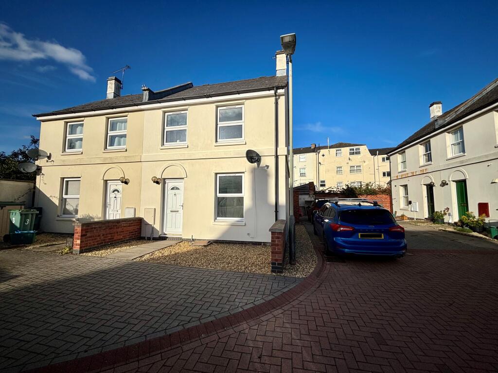 2 bed Detached for rent in Cheltenham. From R A Bennett & Partners - Cheltenham