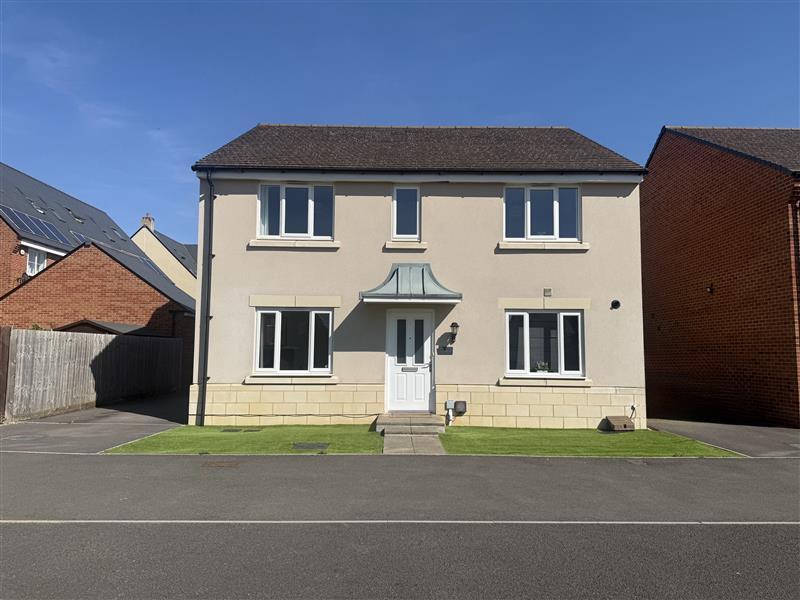 4 bed Detached for rent in Woodmancote. From R A Bennett & Partners - Cheltenham 4 bed Detached for rent in Woodmancote. From R A Bennett & Partners - Cheltenham