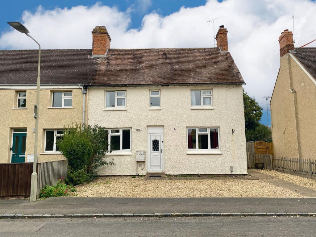 3 bed Semi Detached for rent in Moreton-in-Marsh. From R A Bennett & Partners - Evesham 3 bed Semi Detached for rent in Moreton-in-Marsh. From R A Bennett & Partners - Evesham