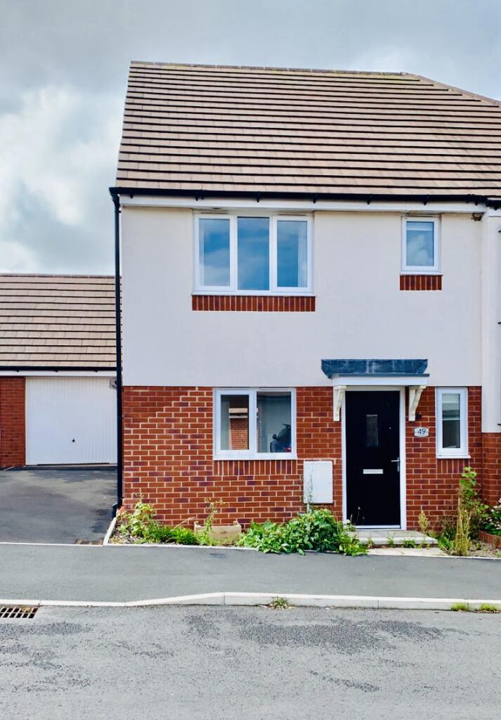 3 bed Detached for rent in Evesham. From R A Bennett & Partners - Evesham 3 bed Detached for rent in Evesham. From R A Bennett & Partners - Evesham