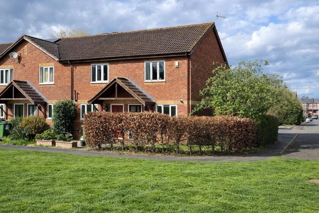 2 bed End of Terrace for rent in Whitnash. From R A Bennett & Partners - Leamington Spa