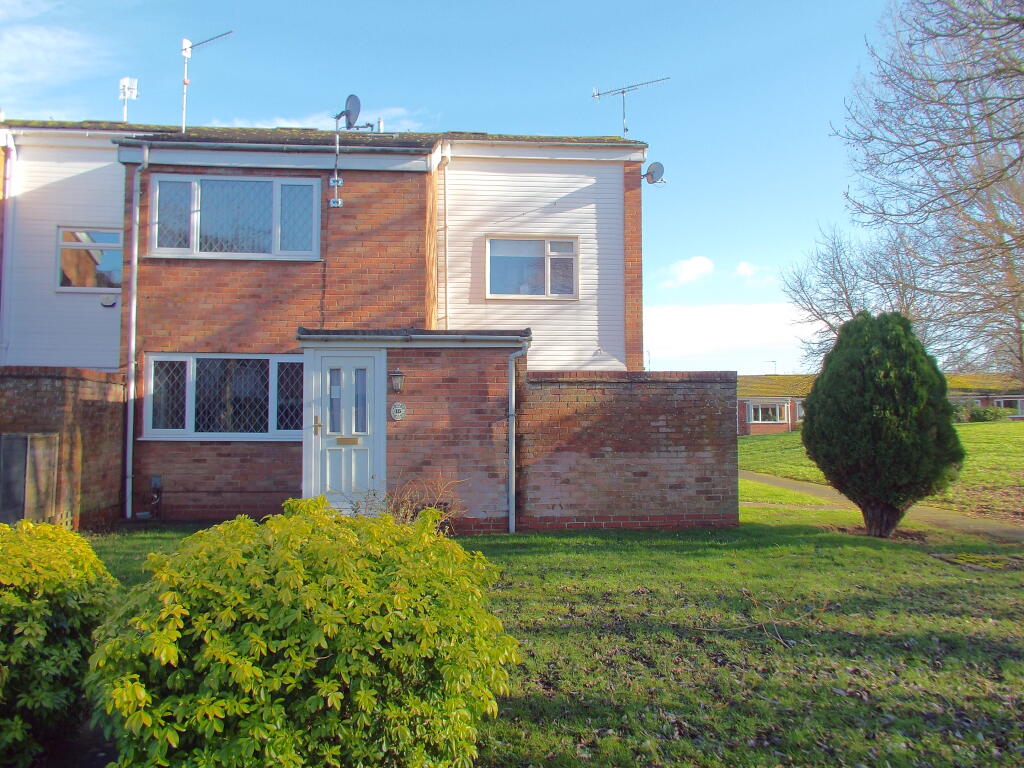 2 bed Detached for rent in Warwick. From R A Bennett & Partners - Leamington Spa