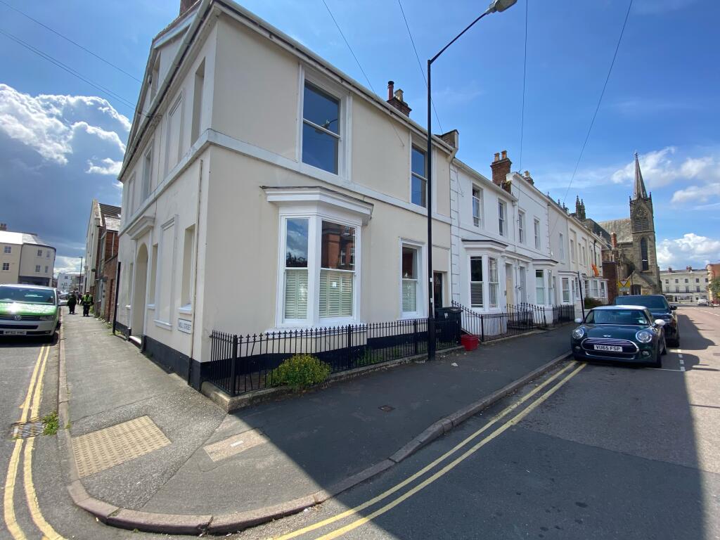 3 bed Annexe for rent in Whitnash. From R A Bennett & Partners - Leamington Spa