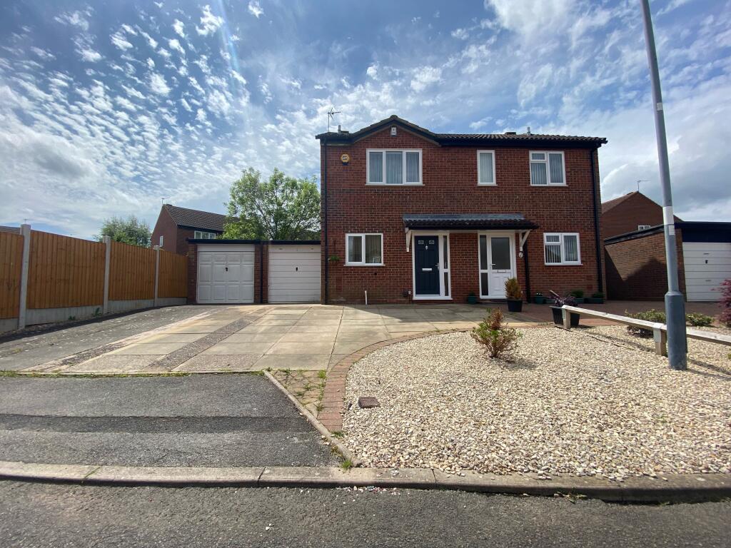 3 bed Detached for rent in Radford Semele. From R A Bennett & Partners - Leamington Spa 3 bed Detached for rent in Radford Semele. From R A Bennett & Partners - Leamington Spa
