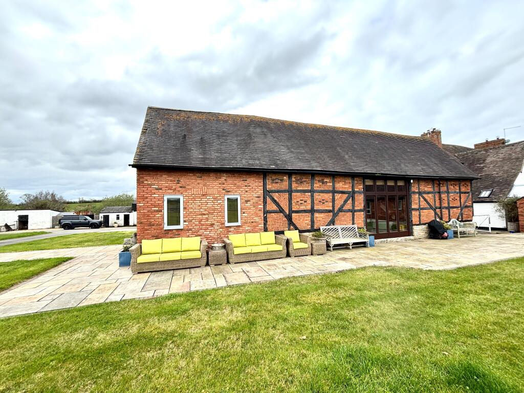 3 bed Detached for rent in Little Alne. From R A Bennett & Partners - Stratford Upon Avon