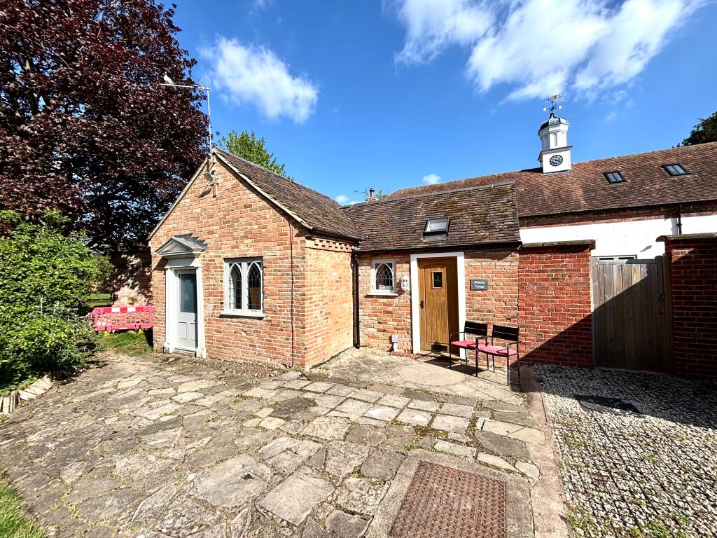 1 bed Cottage for rent in Stratford-upon-Avon. From R A Bennett & Partners - Stratford Upon Avon