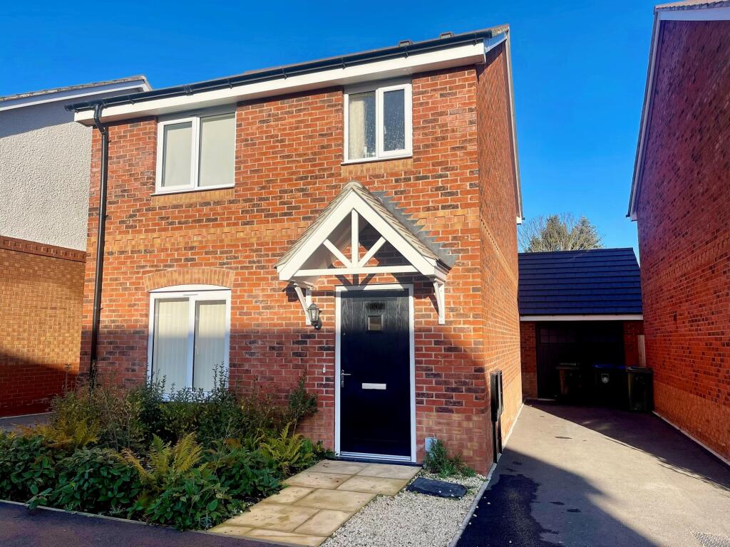 3 bed Detached for rent in Tiddington. From R A Bennett & Partners - Stratford Upon Avon 3 bed Detached for rent in Tiddington. From R A Bennett & Partners - Stratford Upon Avon