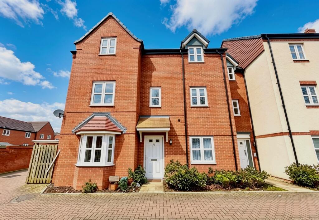 2 bed 1st Floor Flat for rent in Stratford-upon-Avon. From R A Bennett & Partners - Stratford Upon Avon