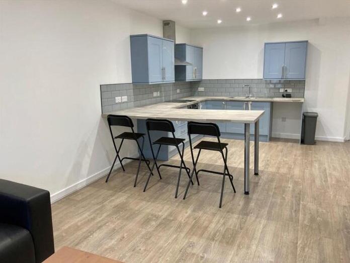 1 bed House Share for rent in Troedyrhiw. From Peter Alan - Merthyr Tydfil