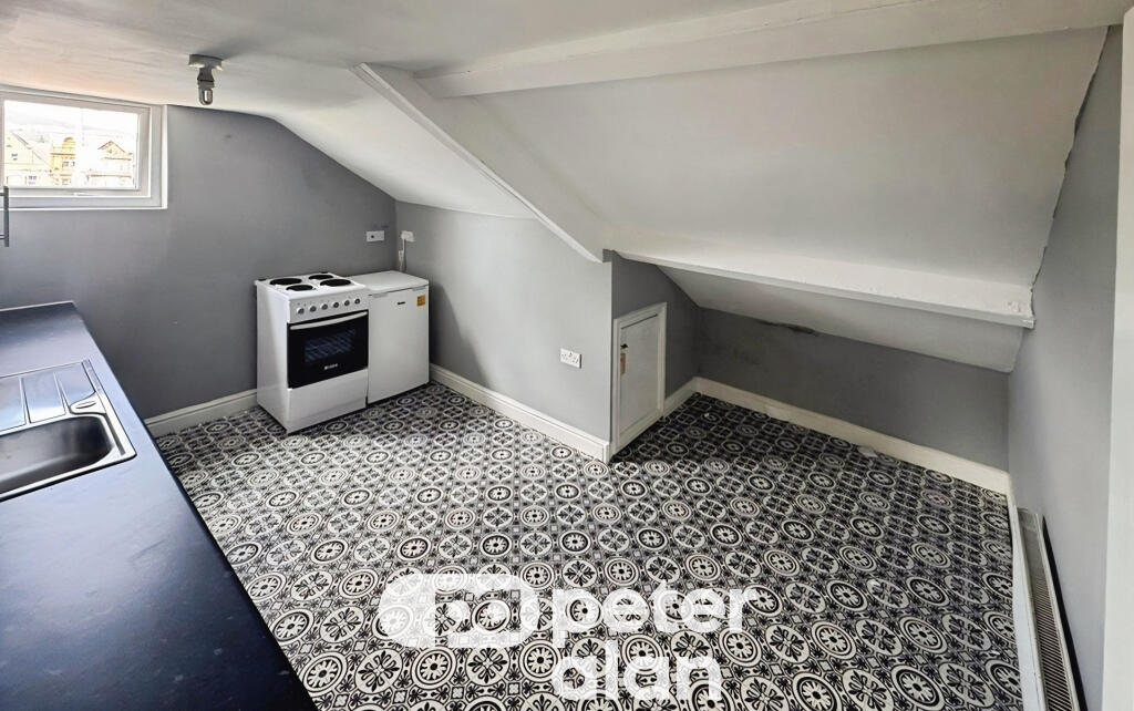 1 bed 1st Floor Flat for rent in Merthyr Tudful. From Peter Alan - Merthyr Tydfil