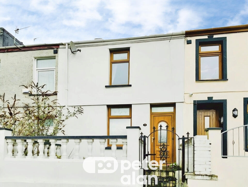 2 bed Mid Terraced House for rent in Merthyr Tudful. From Peter Alan - Merthyr Tydfil