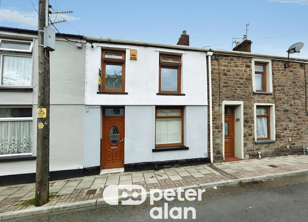 3 bed Detached for rent in Troedyrhiw. From Peter Alan - Merthyr Tydfil 3 bed Detached for rent in Troedyrhiw. From Peter Alan - Merthyr Tydfil