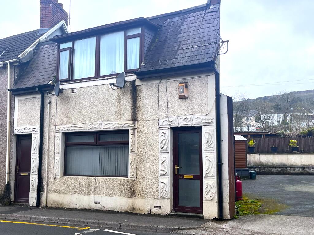 1 bed 1st Floor Flat for rent in Craig-cefn-parc. From Peter Alan - Morriston