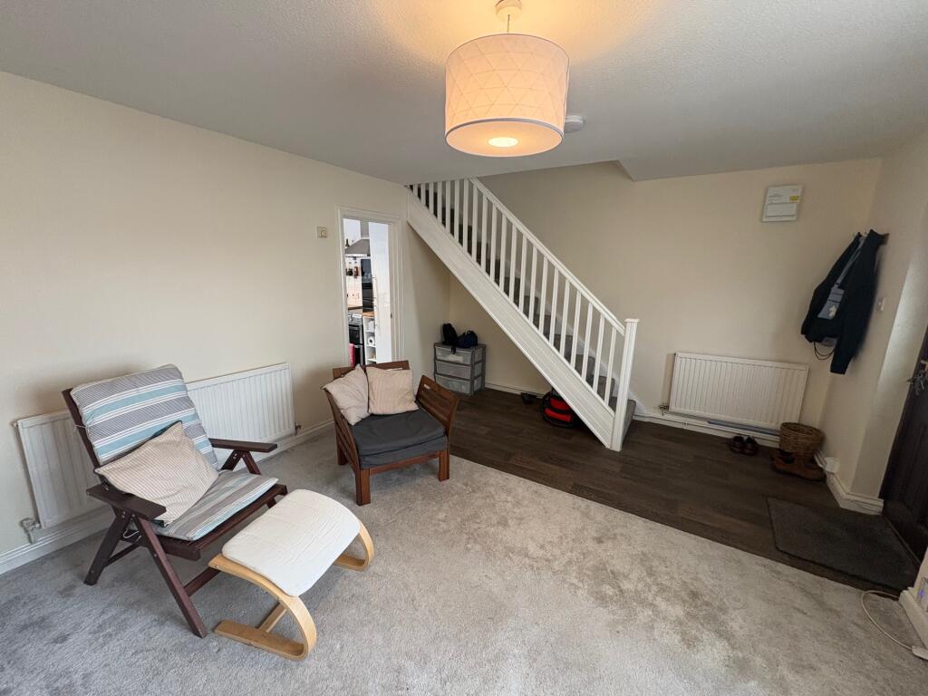 3 bed Mid Terraced House for rent in Craig-cefn-parc. From Peter Alan - Morriston