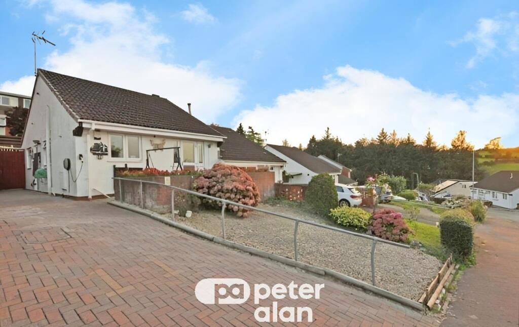 2 bed Bungalow for rent in Rogerstone. From Peter Alan - Newport