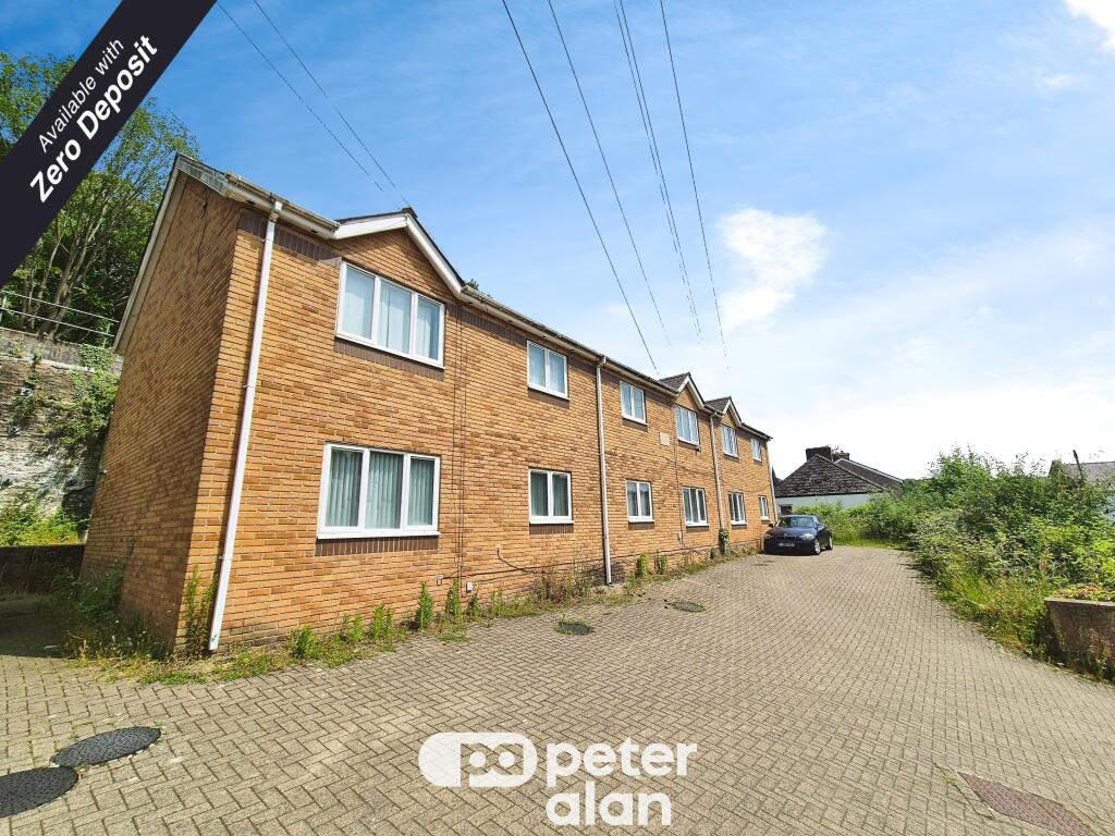 1 bed 1st Floor Flat for rent in Risca. From Peter Alan - Newport 1 bed 1st Floor Flat for rent in Risca. From Peter Alan - Newport