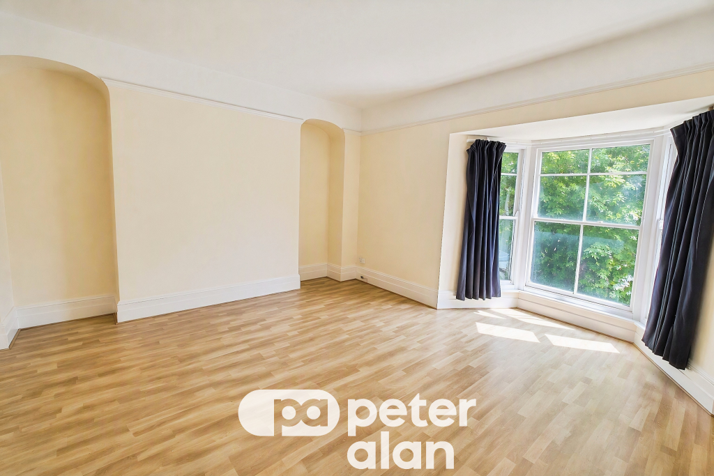 1 bed 1st Floor Flat for rent in Newport. From Peter Alan - Newport