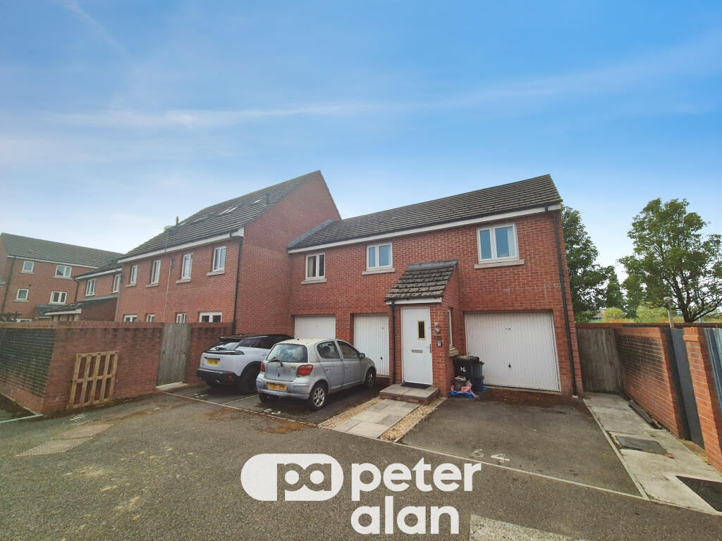 2 bed 1st Floor Flat for rent in Newport. From Peter Alan - Newport
