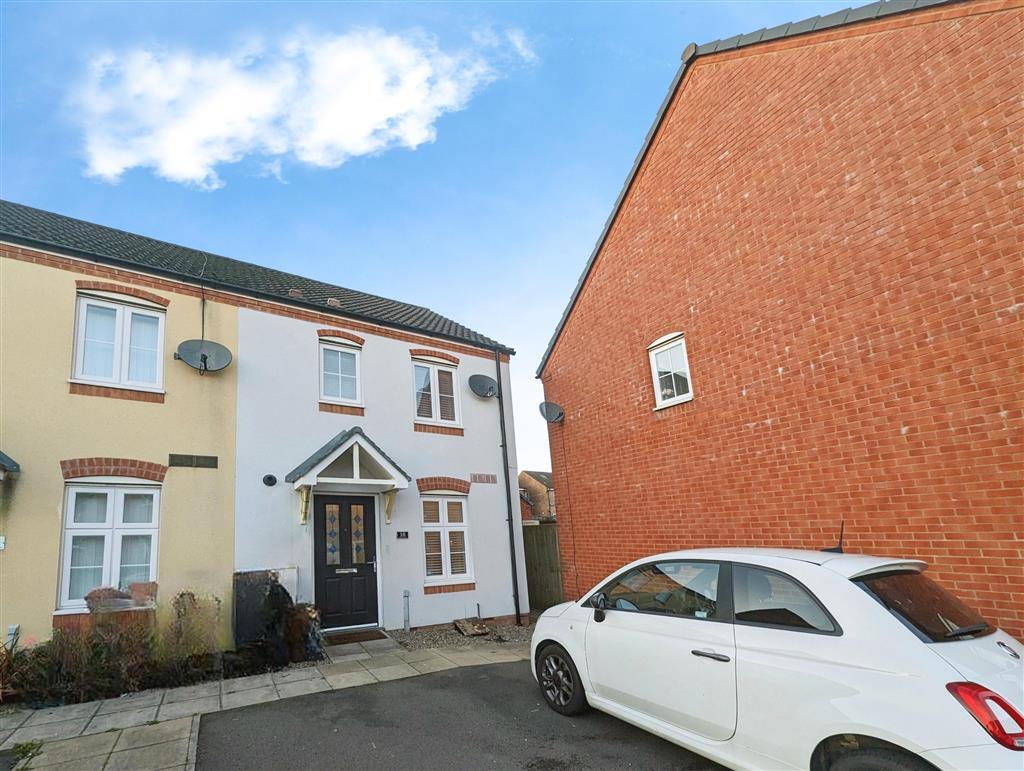 2 bed Detached for rent in Newport. From Peter Alan - Newport