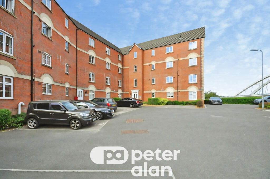 2 bed 1st Floor Flat for rent in Newport. From Peter Alan - Newport