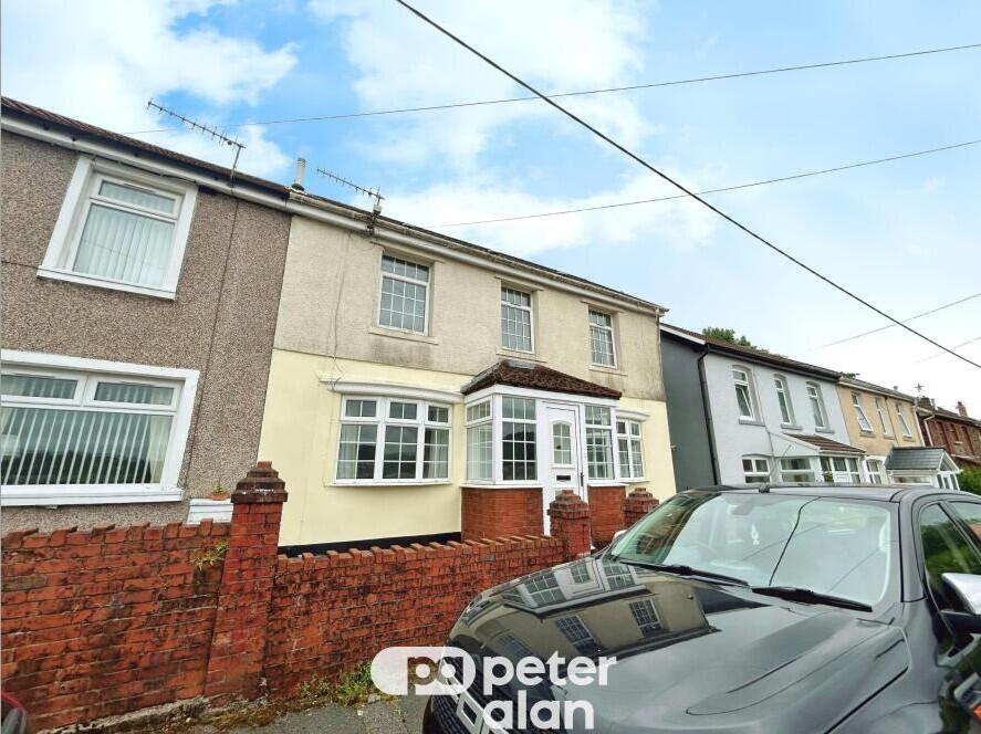 3 bed Mid Terraced House for rent in Pontypridd. From Peter Alan - Pontypridd