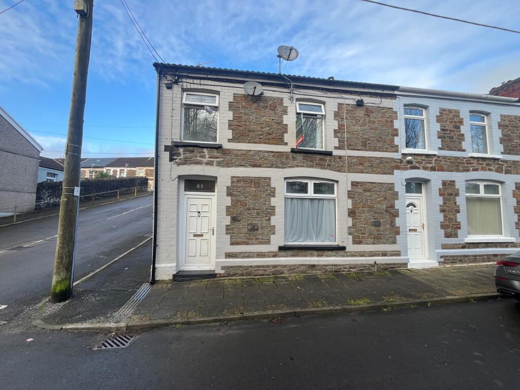 3 bed Detached for rent in Porth. From Peter Alan - Pontypridd