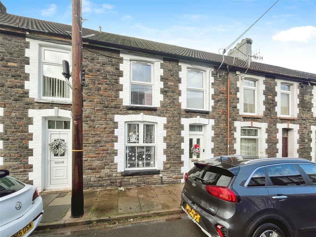 3 bed Detached for rent in Pontypridd. From Peter Alan - Pontypridd