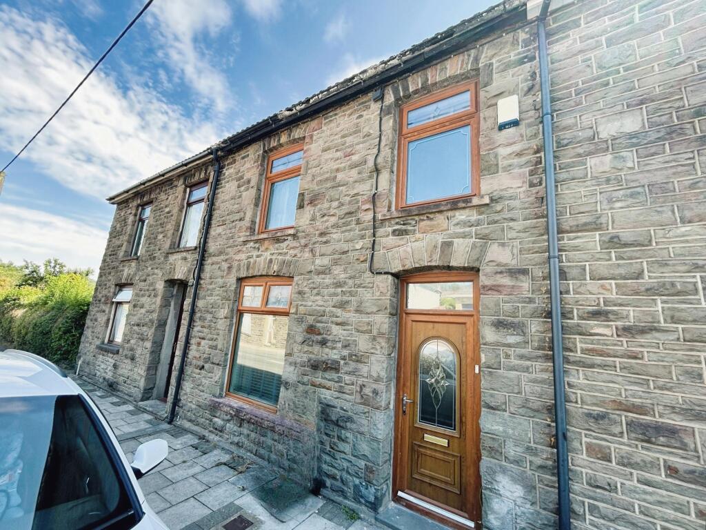 3 bed Detached for rent in Ynysybwl. From Peter Alan - Pontypridd