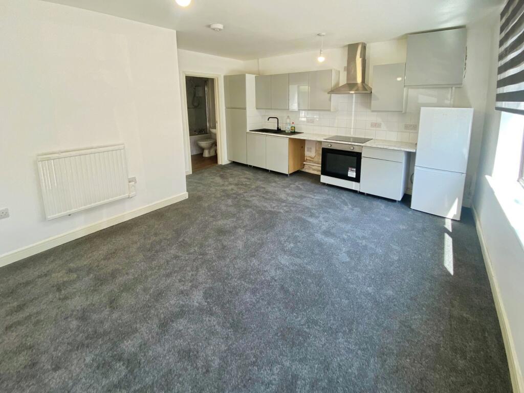 1 bed 1st Floor Flat for rent in Tylorstown. From Peter Alan - Pontypridd