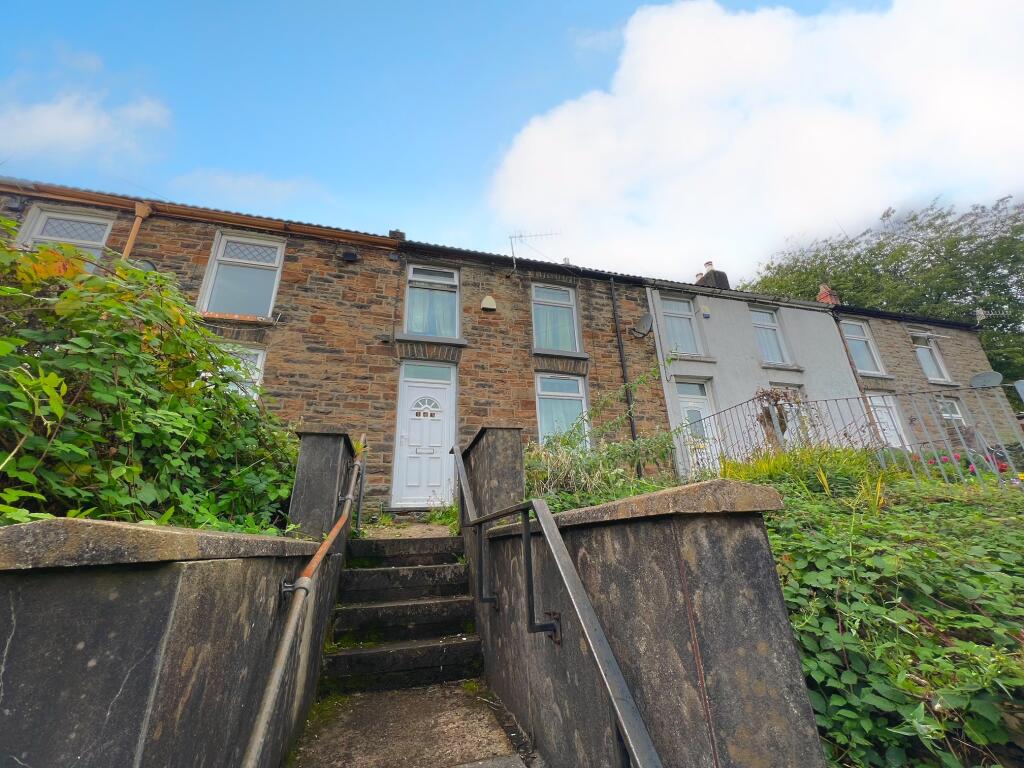 2 bed Mid Terraced House for rent in Tonypandy. From Peter Alan - Pontypridd 2 bed Mid Terraced House for rent in Tonypandy. From Peter Alan - Pontypridd