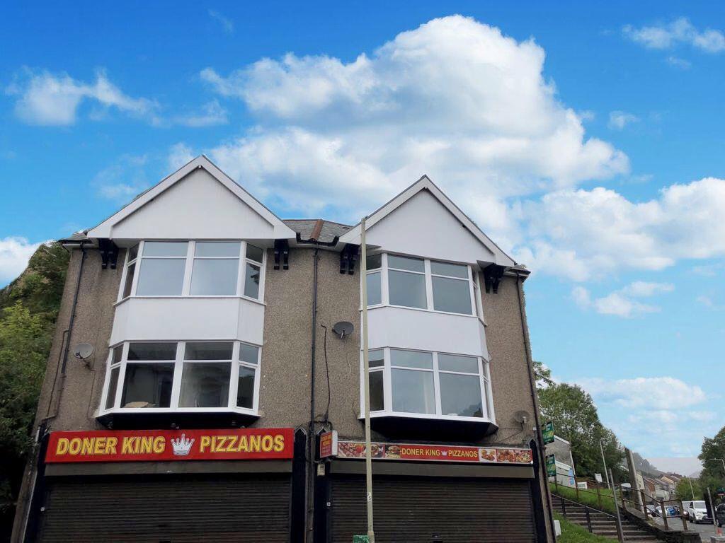 2 bed Apartment for rent in Porth. From Peter Alan - Pontypridd