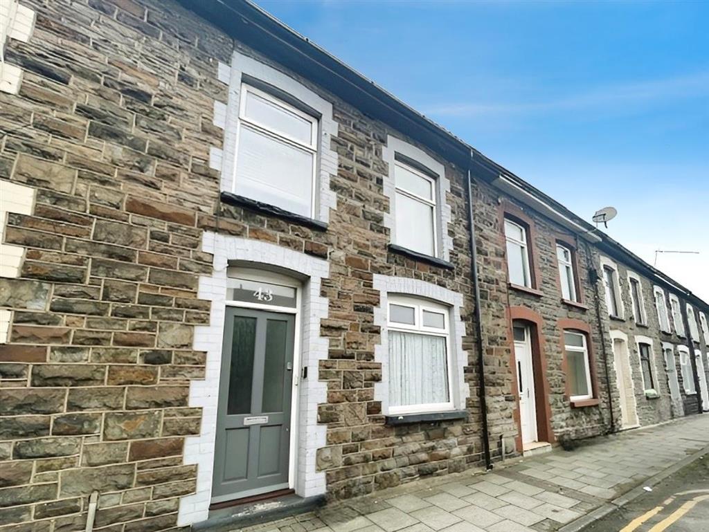 3 bed Detached for rent in Porth. From Peter Alan - Pontypridd