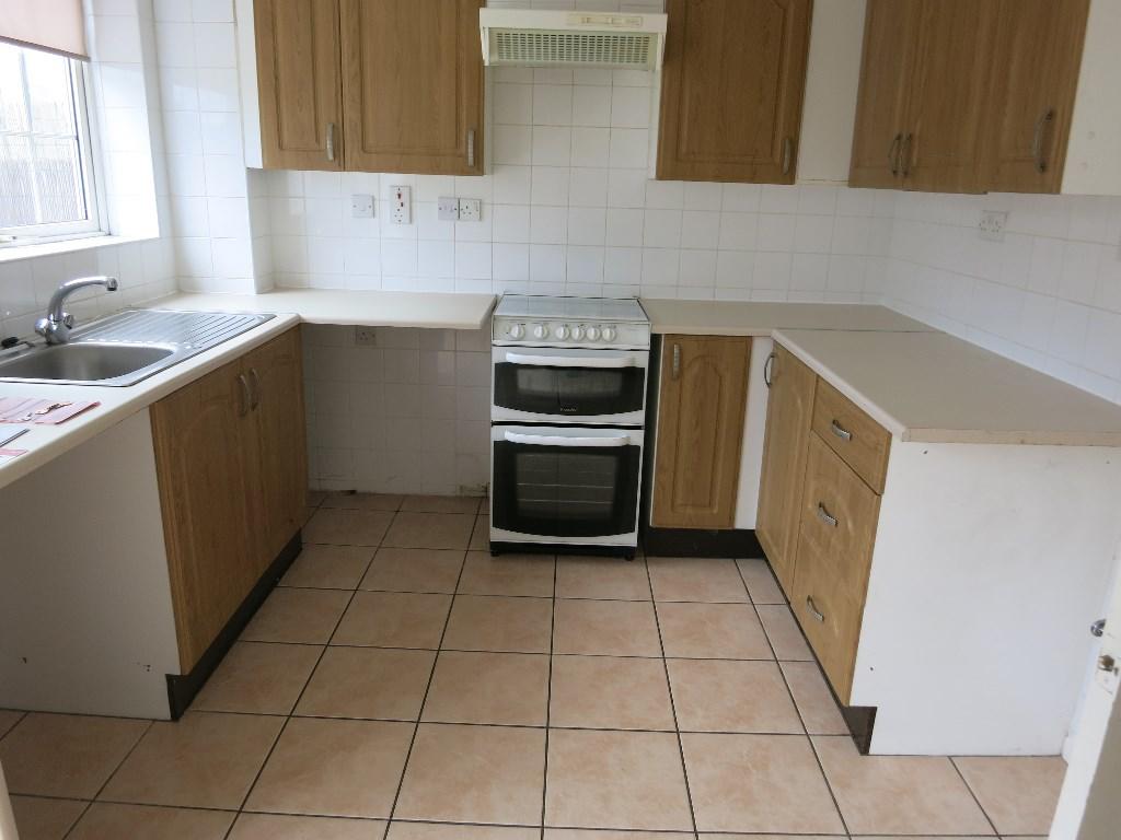 2 bed Town House for rent in Hucknall. From Red Lettings - Hucknall