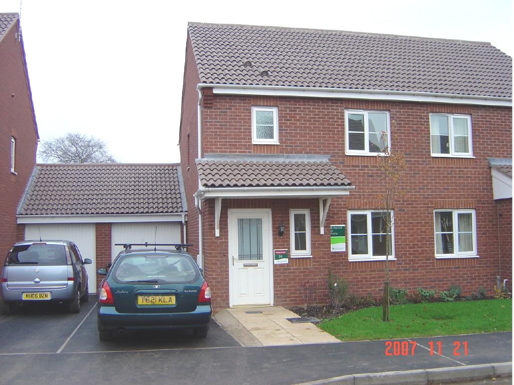3 bed Semi Detached for rent in Hucknall. From Red Lettings - Hucknall