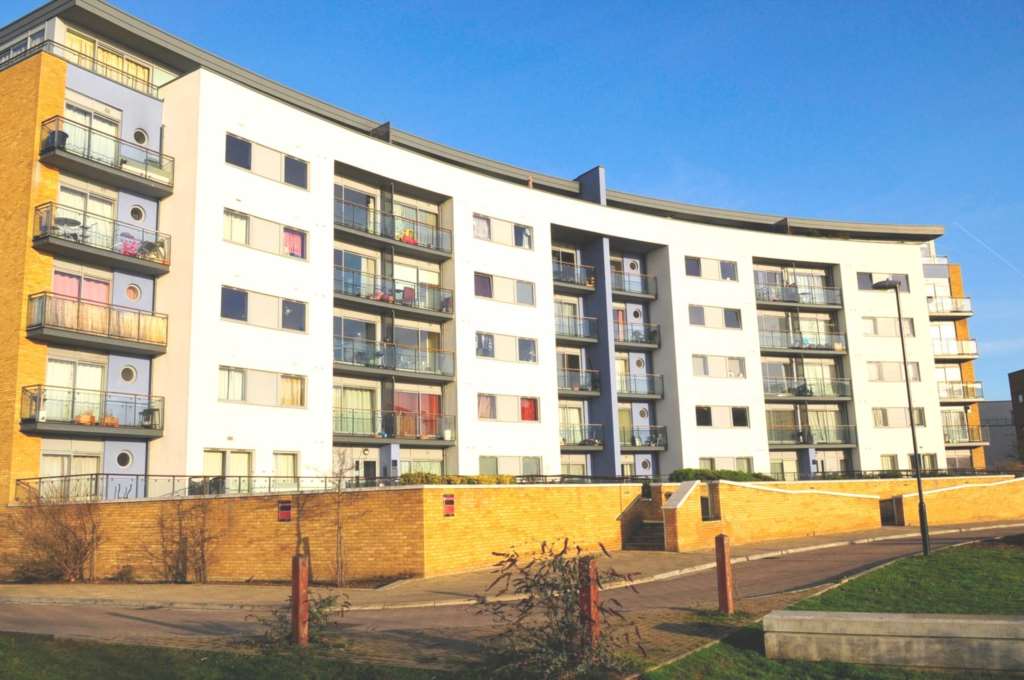 2 bed Apartment for rent in London. From Redwood Estates - Royal Arsenal