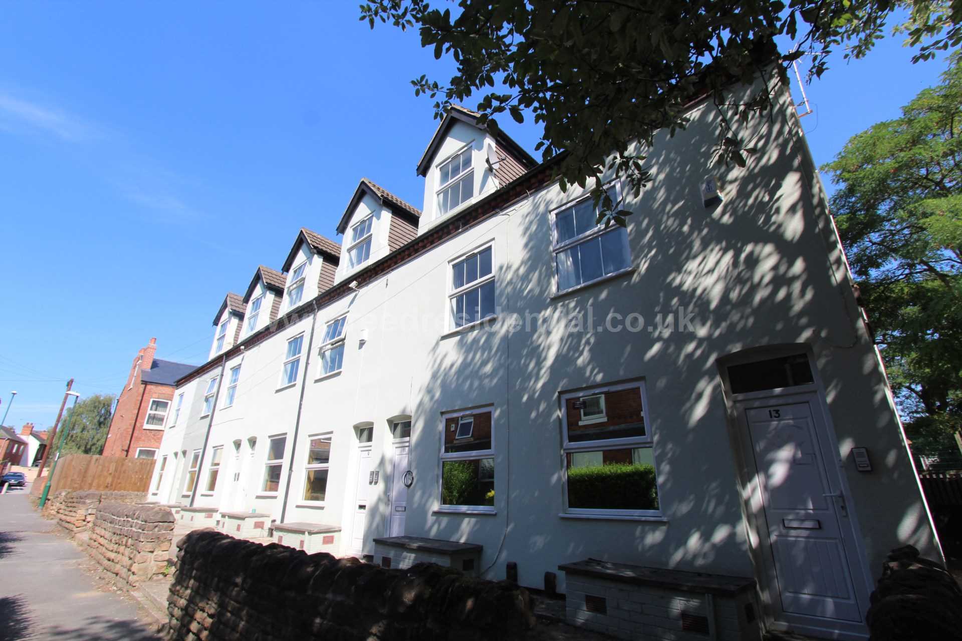 5 bed House (unspecified) for rent in Nottingham. From Reed Residential - Westcliff on Sea