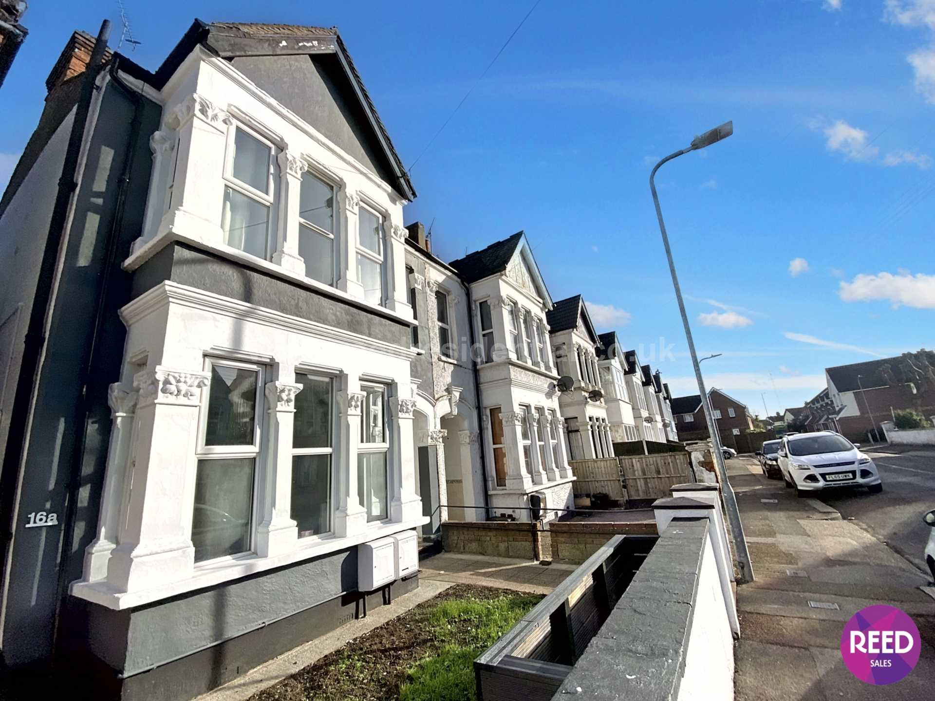3 bed Flat for rent in Westcliff On Sea. From Reed Residential - Westcliff on Sea