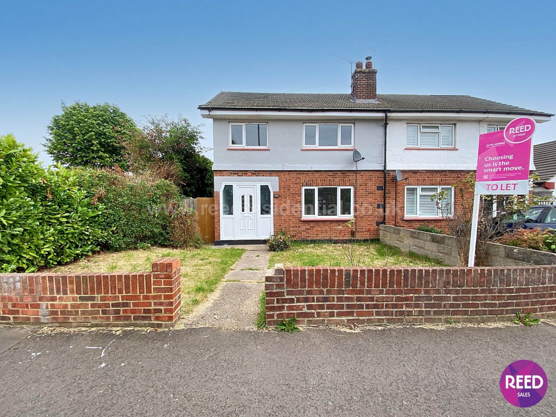 3 bed Semi Detached for rent in Westcliff On Sea. From Reed Residential - Westcliff on Sea 3 bed Semi Detached for rent in Westcliff On Sea. From Reed Residential - Westcliff on Sea