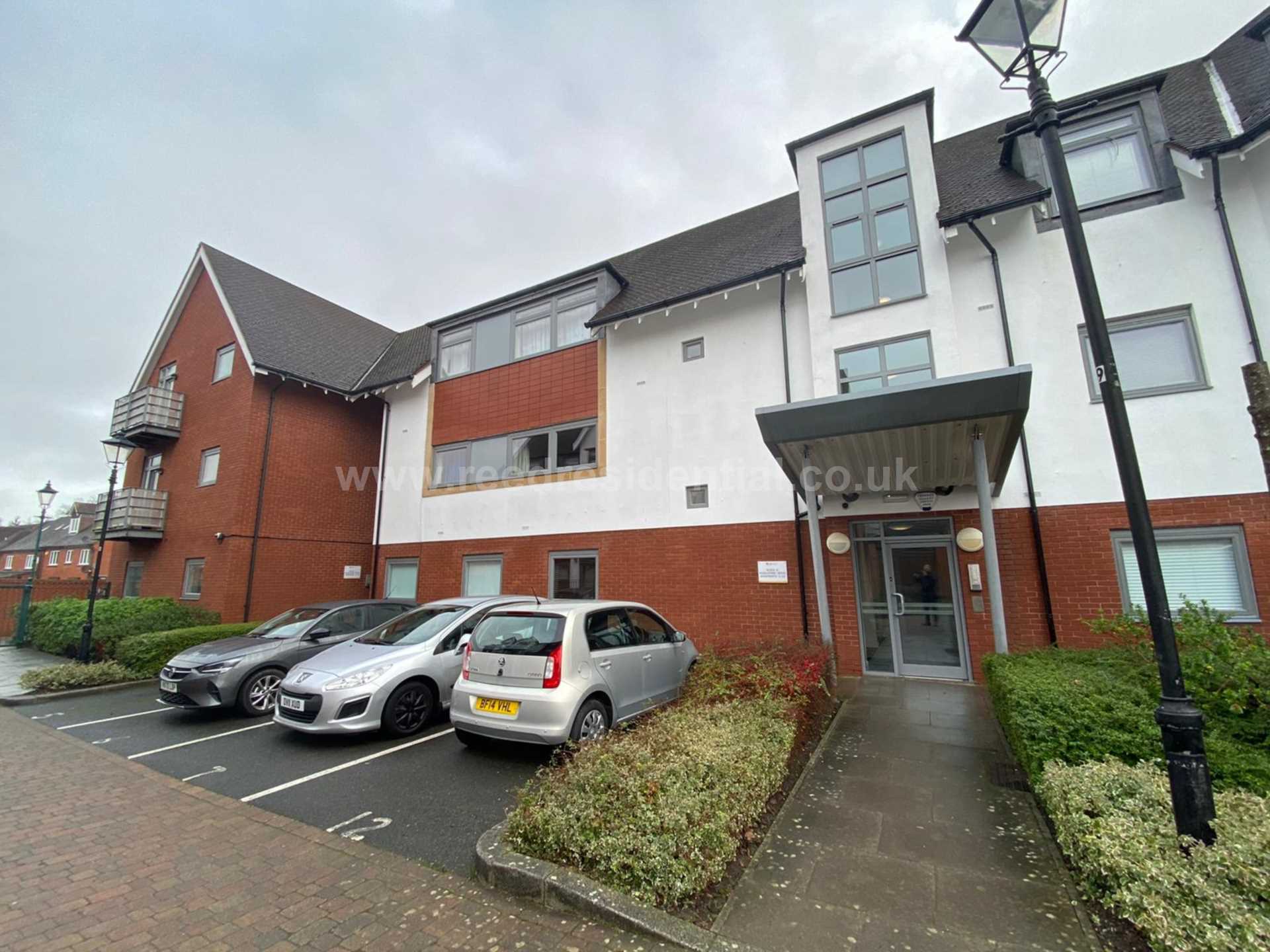 2 bed Apartment for rent in Birmingham. From Reed Residential - Westcliff on Sea
