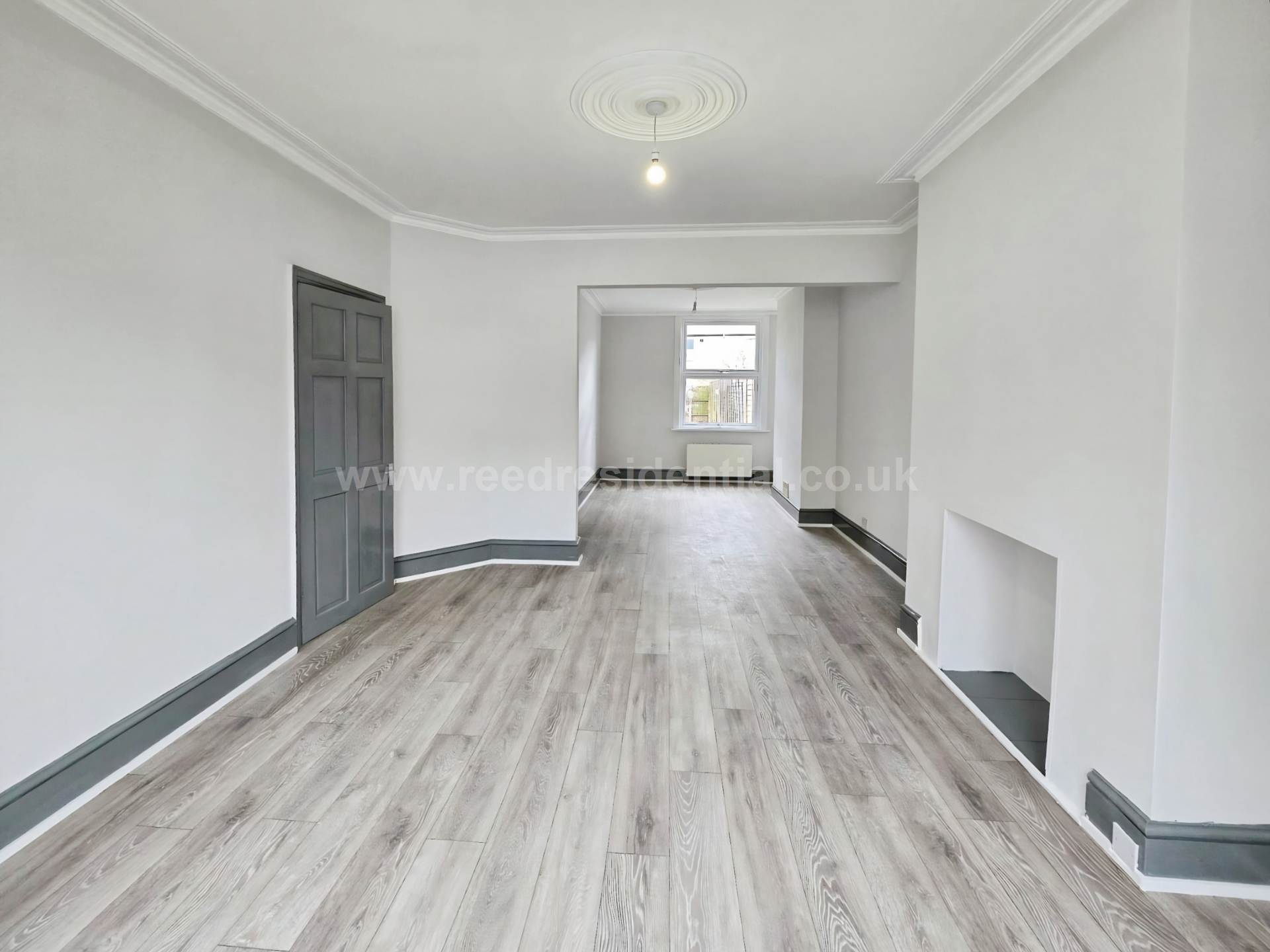 3 bed House (unspecified) for rent in Southend On Sea. From Reed Residential - Westcliff on Sea