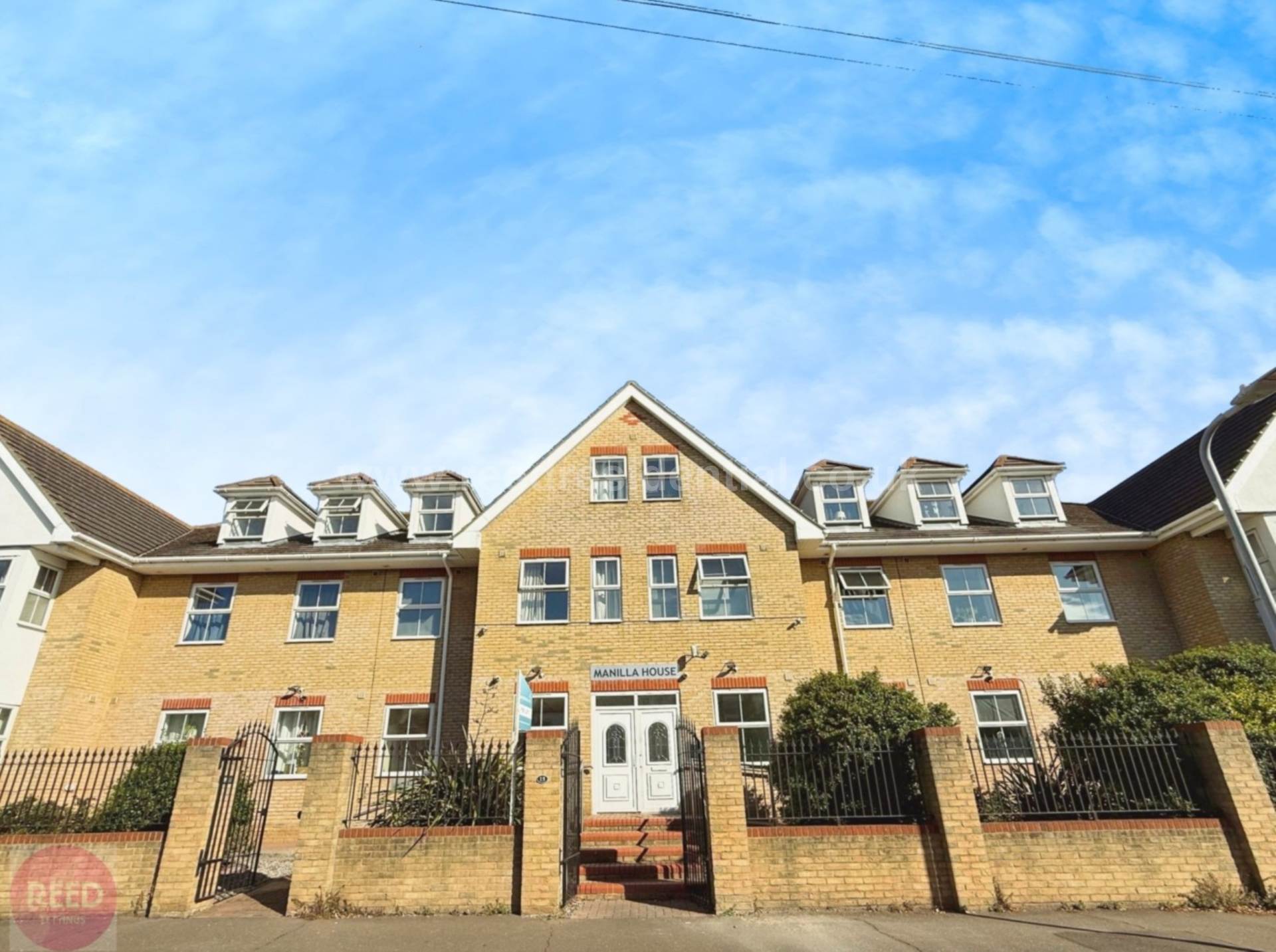 1 bed 1st Floor Flat for rent in Southend On Sea. From Reed Residential - Westcliff on Sea