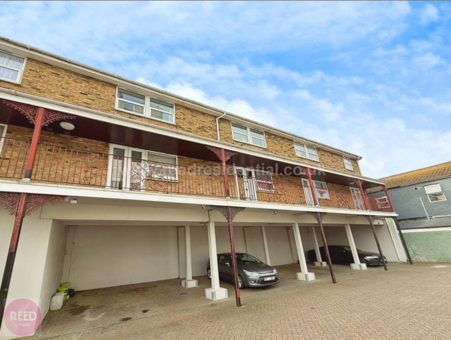1 bed 1st Floor Flat for rent in Westcliff On Sea. From Reed Residential - Westcliff on Sea