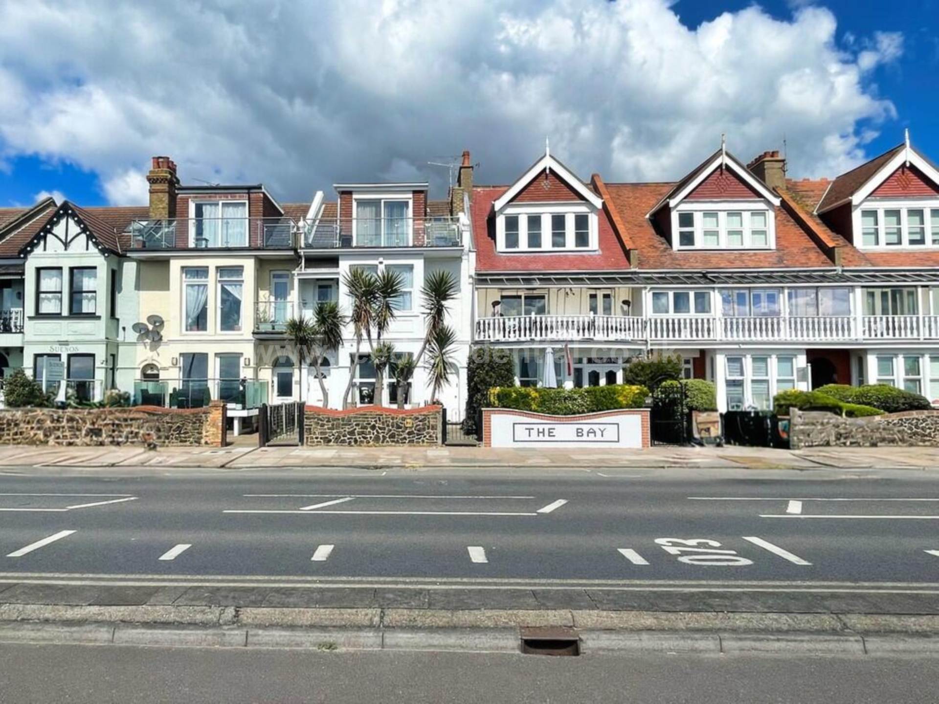1 bed 1st Floor Flat for rent in Southend On Sea. From Reed Residential - Westcliff on Sea
