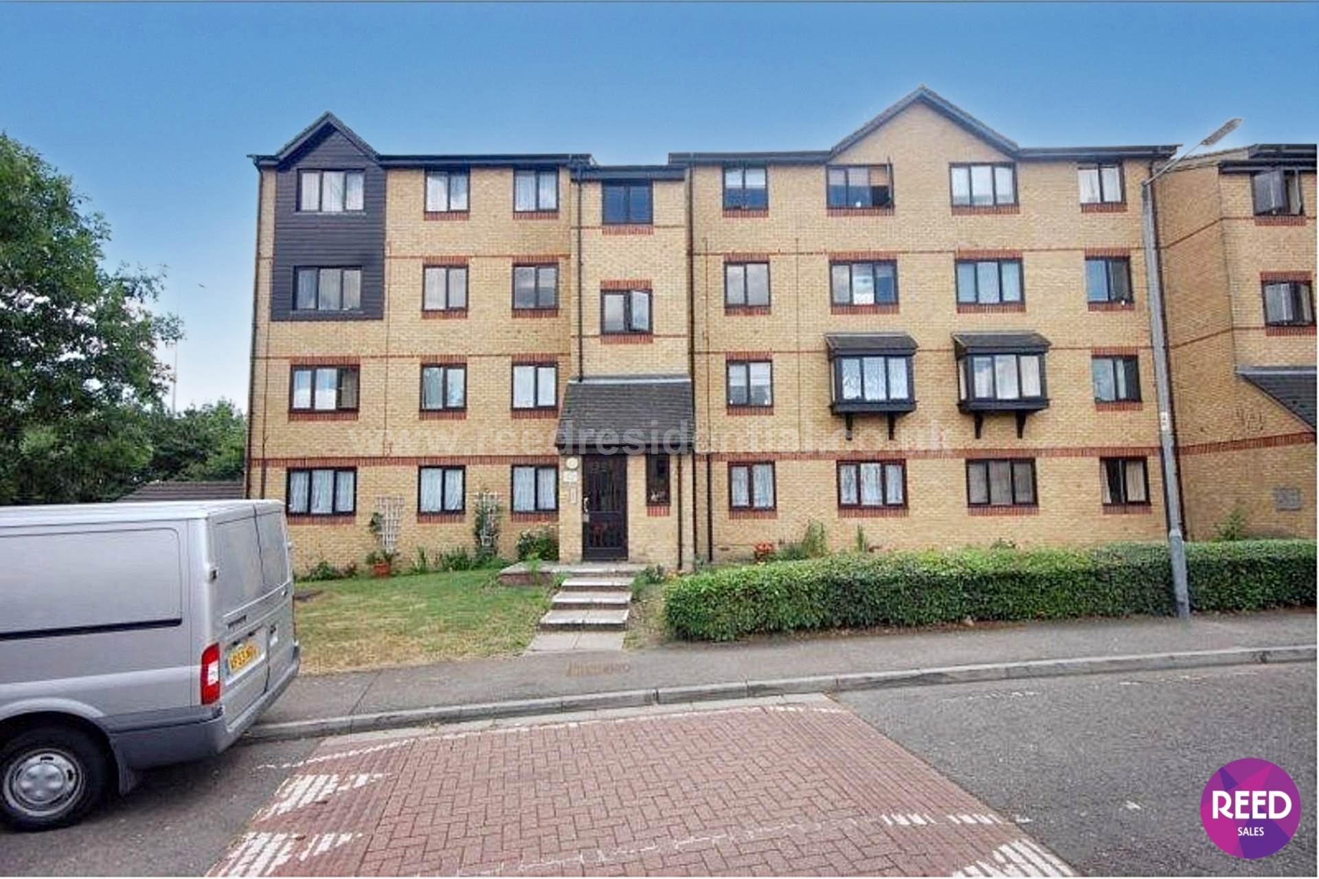 0 bed Apartment for rent in Basildon. From Reed Residential - Westcliff on Sea