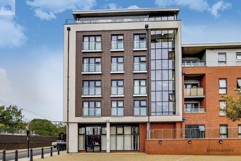 1 bed 1st Floor Flat for rent in Bow. From Relocators
