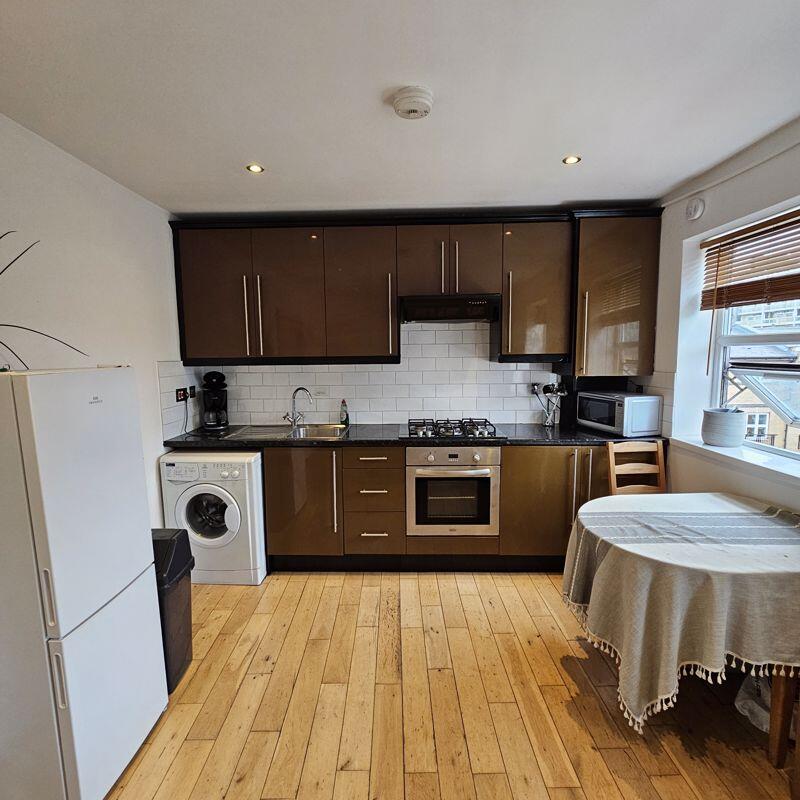 2 bed Apartment for rent in Bethnal Green. From Relocators